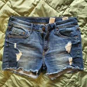 H&M distressed denim shorts